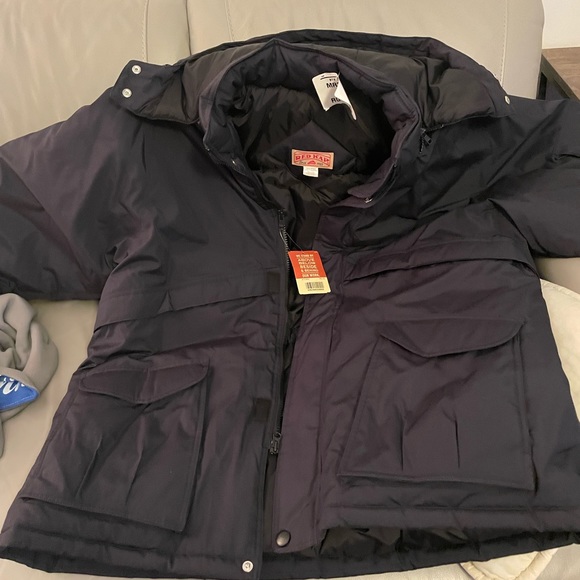 XL Parka, new with tags - Picture 3 of 3